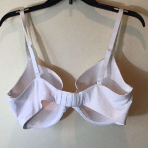 GapBody White Favorite T-shirt Bra NWOT - Picture 2 of 2